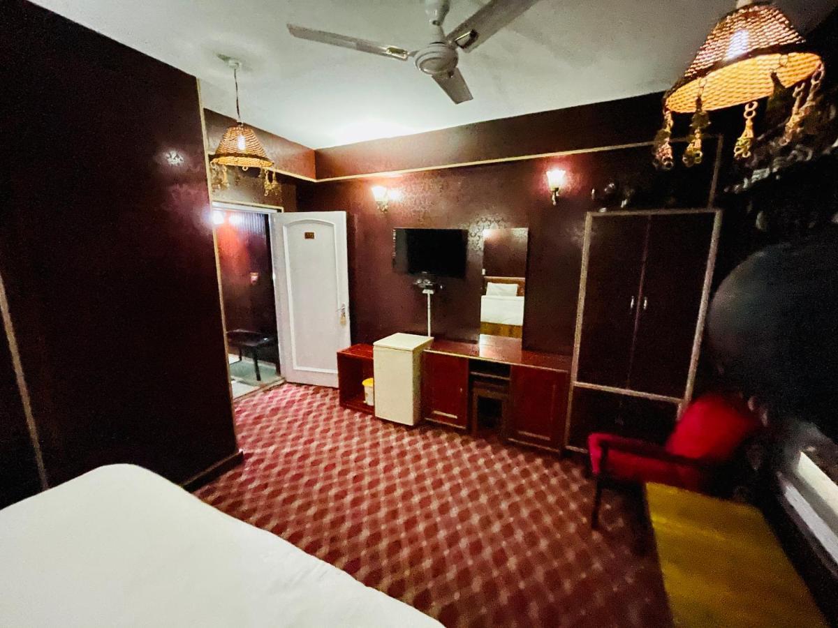 Hotel International Srinagar المظهر الخارجي الصورة