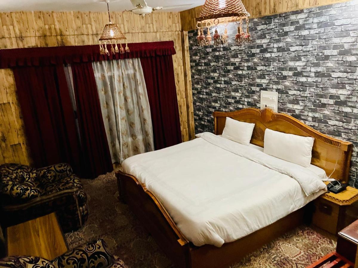 Hotel International Srinagar المظهر الخارجي الصورة