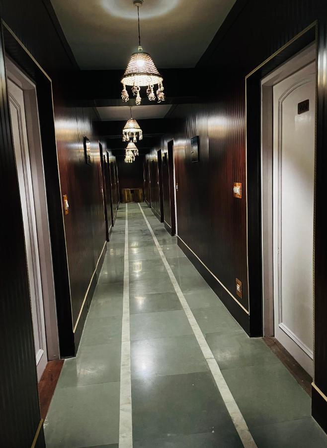 Hotel International Srinagar المظهر الخارجي الصورة