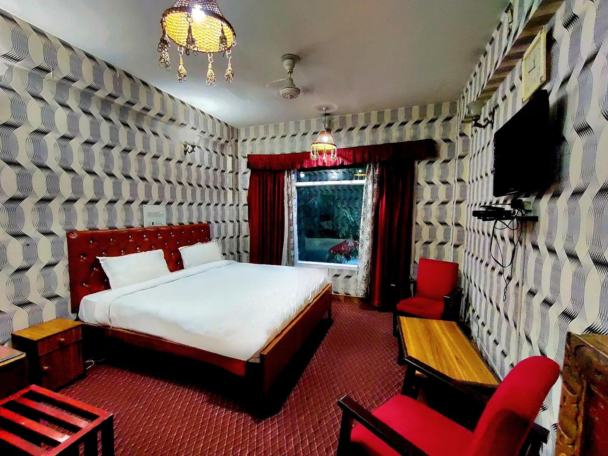 Hotel International Srinagar المظهر الخارجي الصورة